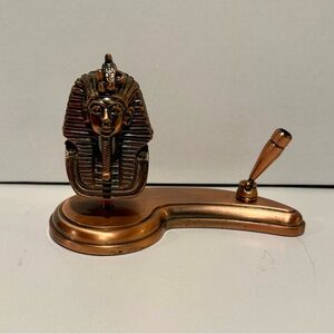 Metal Egyptian King Tut GOLD TONE FUNERARY MASK PAPERWEIGHT & Pen Holder 6.5”x4”